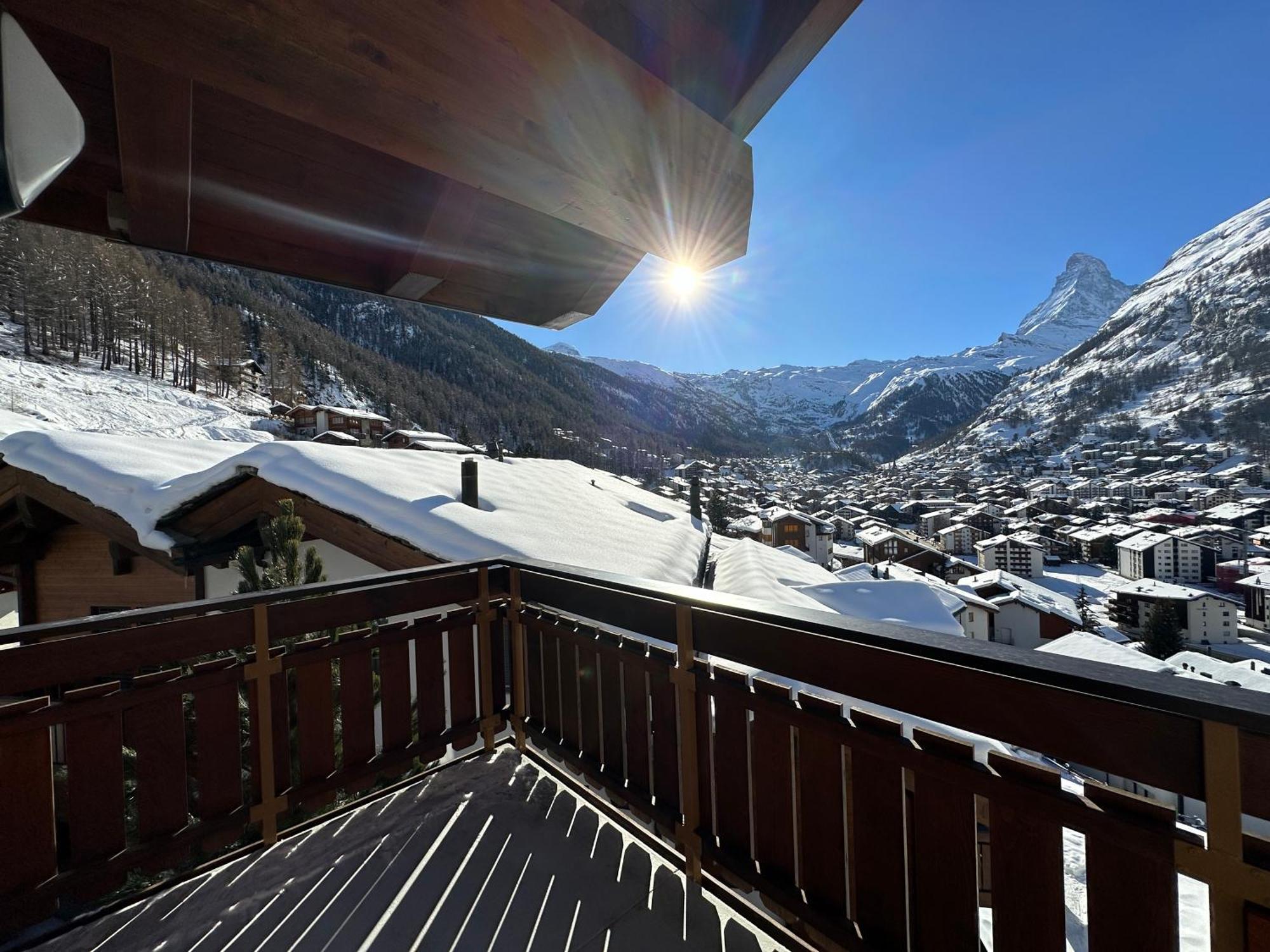 Modern Self-Catering Apartment With Matterhorn Views Zermatt Luaran gambar